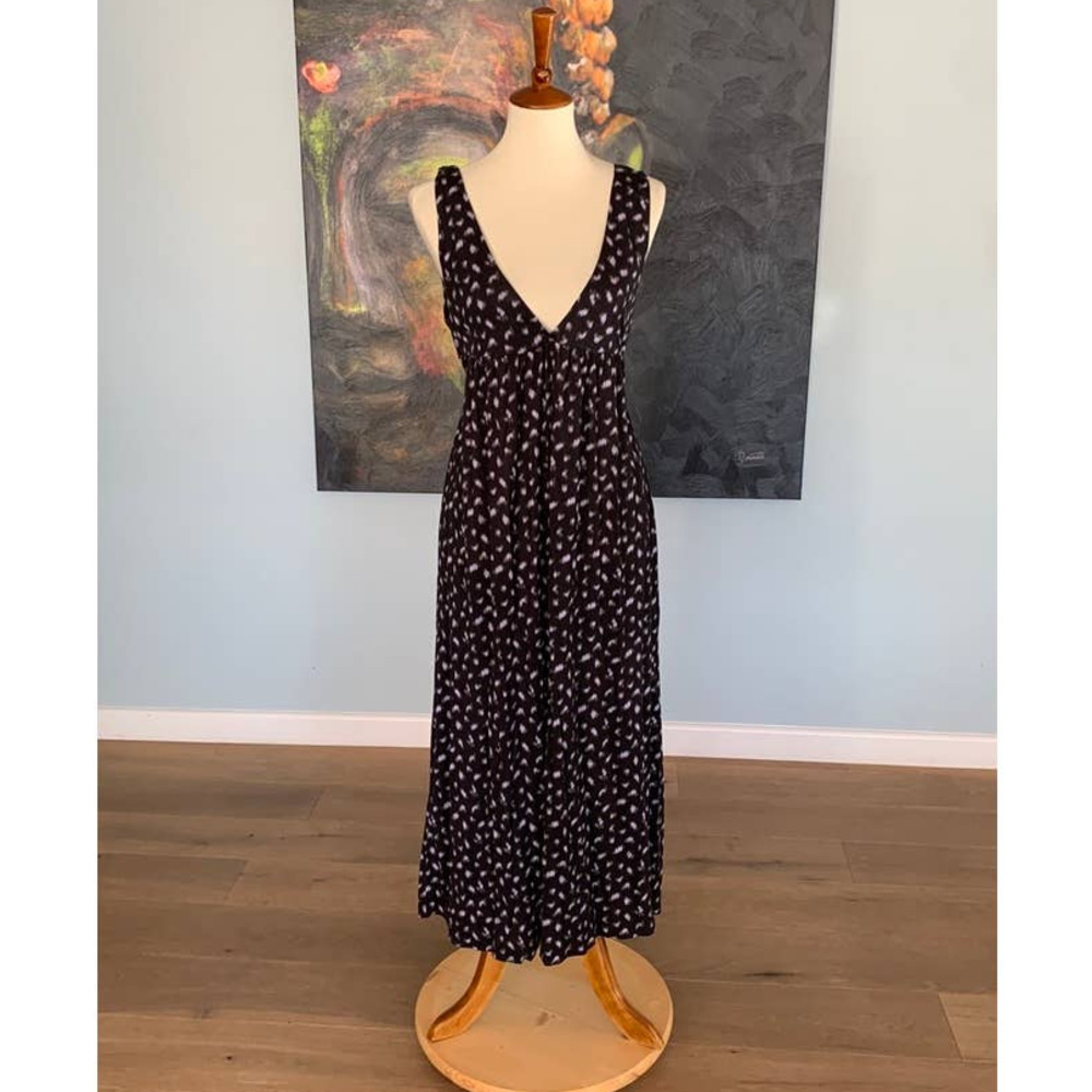 NWT Ninety Percent Ditsy-Print V-Neck Maxi Dress blurred pattern and V-neck S
